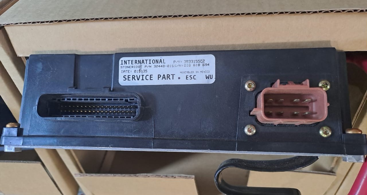 International ECM 3833155C2 - Image 3