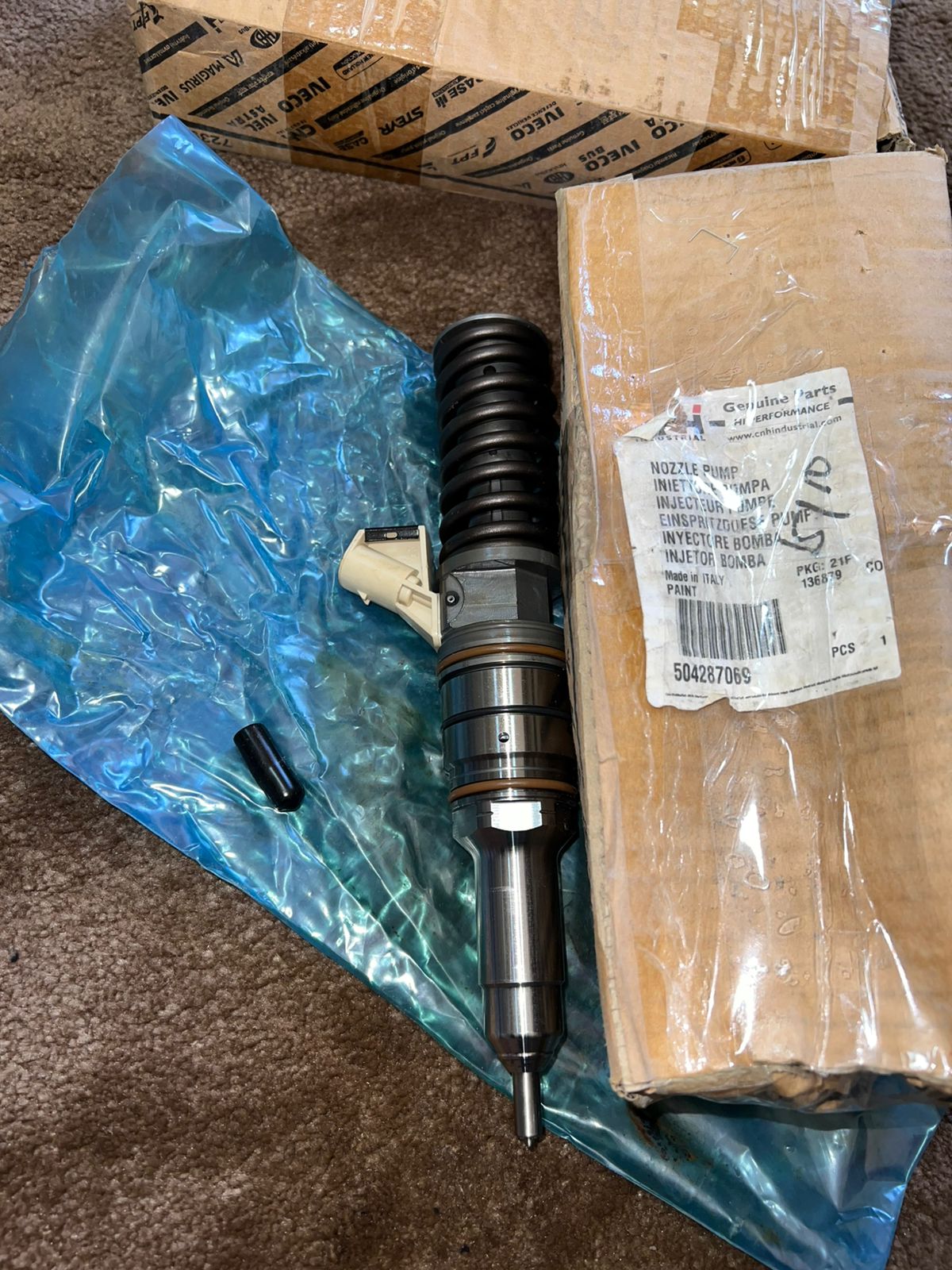 Bosch Injector 0414703004 - Image 3