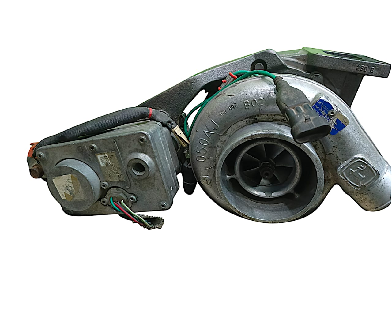 John Deere Turbocharger RE535676 - Image 5